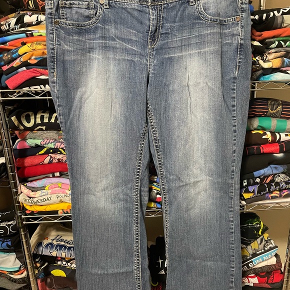 maunoes Denim - Maunoes Women's Blue Jeans